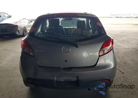 2012 Mazda Mazda2 z USA, uszkodzony, nr VIN JM1DE1KZ3C0134736